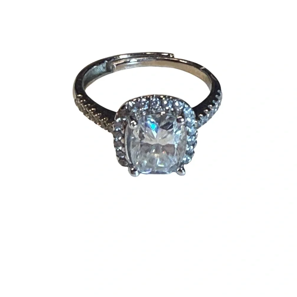 3.0ct Silver Halo Cushion-Cut Moissanite Engagement Ring.